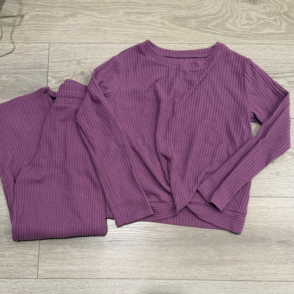 Purple Ribbed Knit Lounge Set - Picture 3 of 3